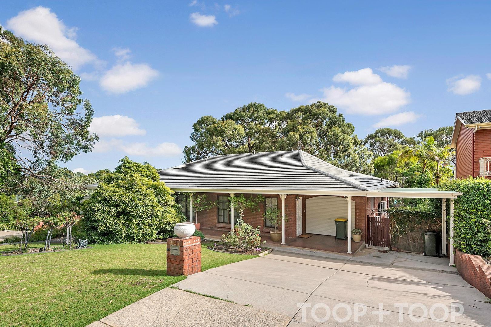 25A Barr, Urrbrae - Image 1