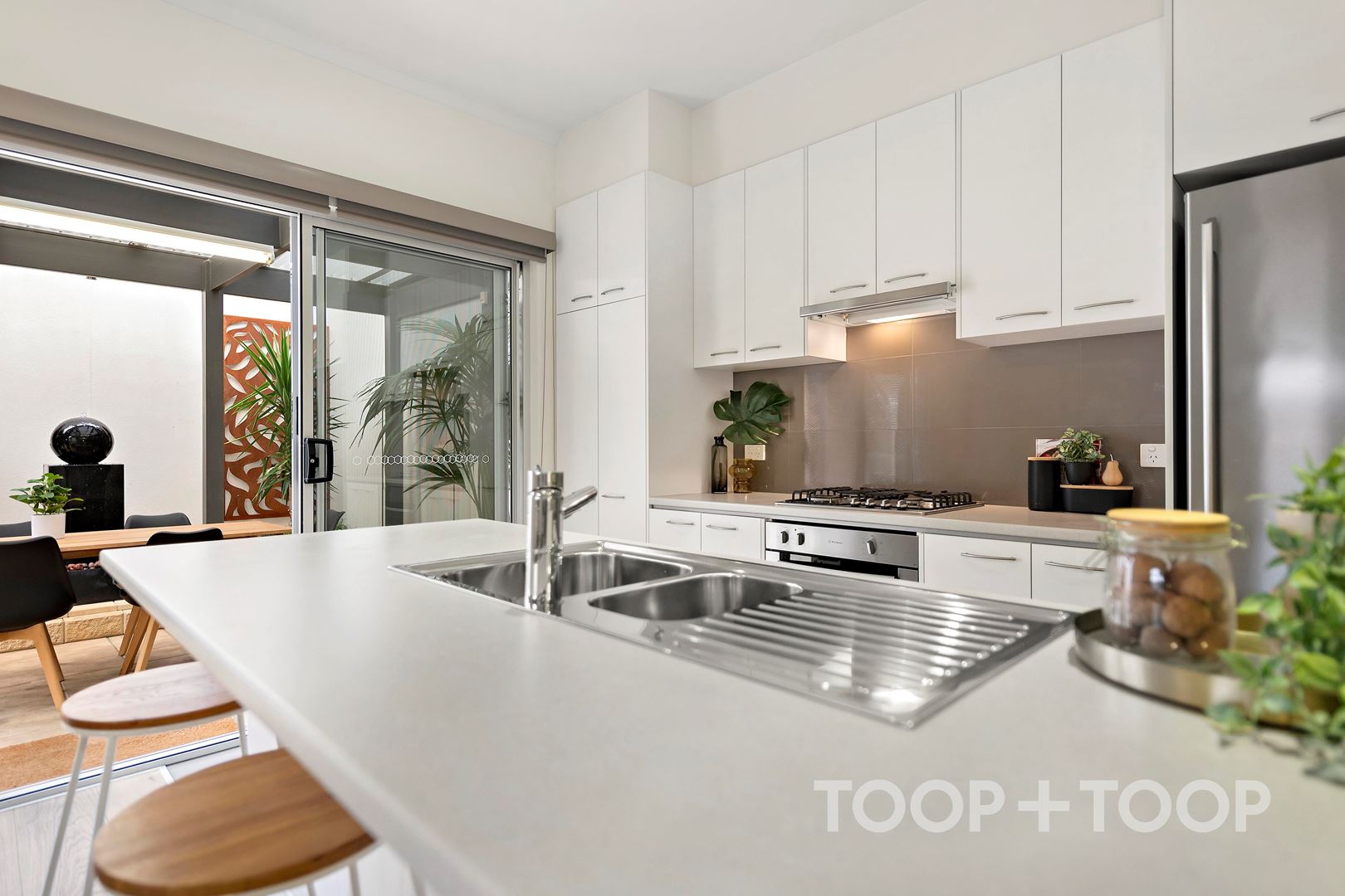 2 Lawton Lane, Woodville West SA 5011, Woodville West - Thumbnail 8