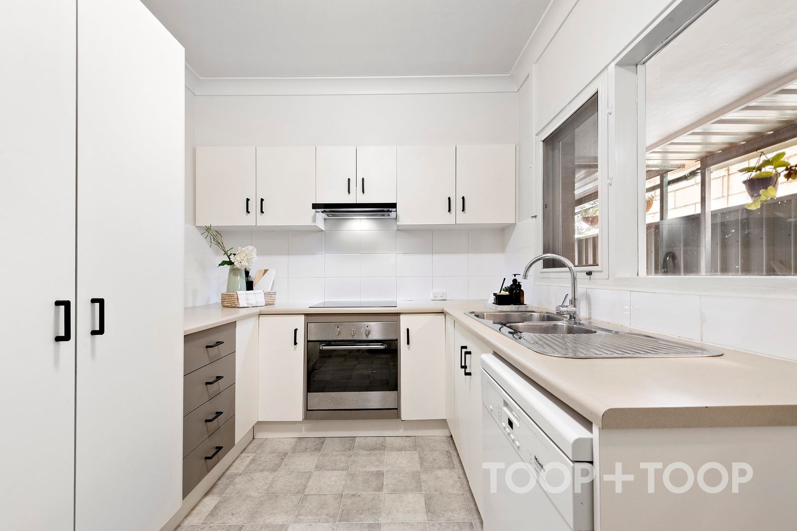 1 / 209 Belair Road, Torrens Park SA 5062, Torrens Park - Thumbnail 6
