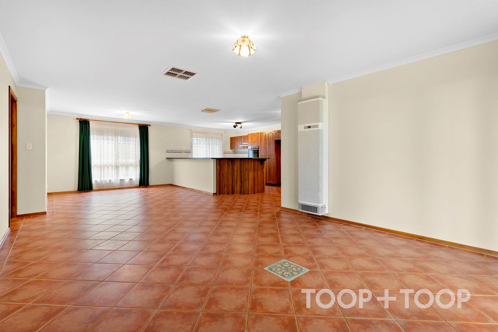 16 Plane Tree Drive, Craigmore SA 5114, Craigmore - Thumbnail 8