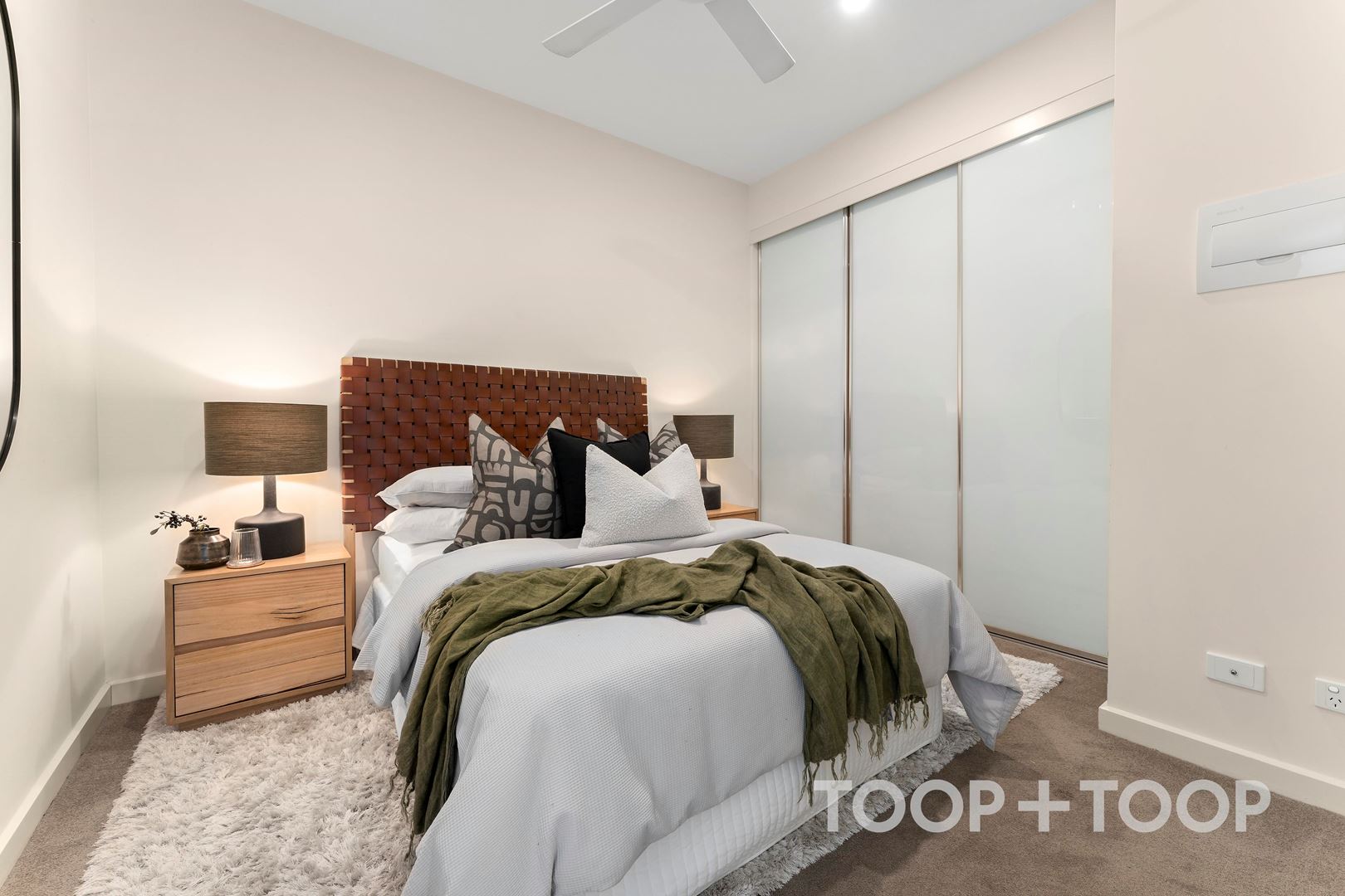 614 / 1-2 Tarni Court, New Port SA 5015, New Port - Thumbnail 2