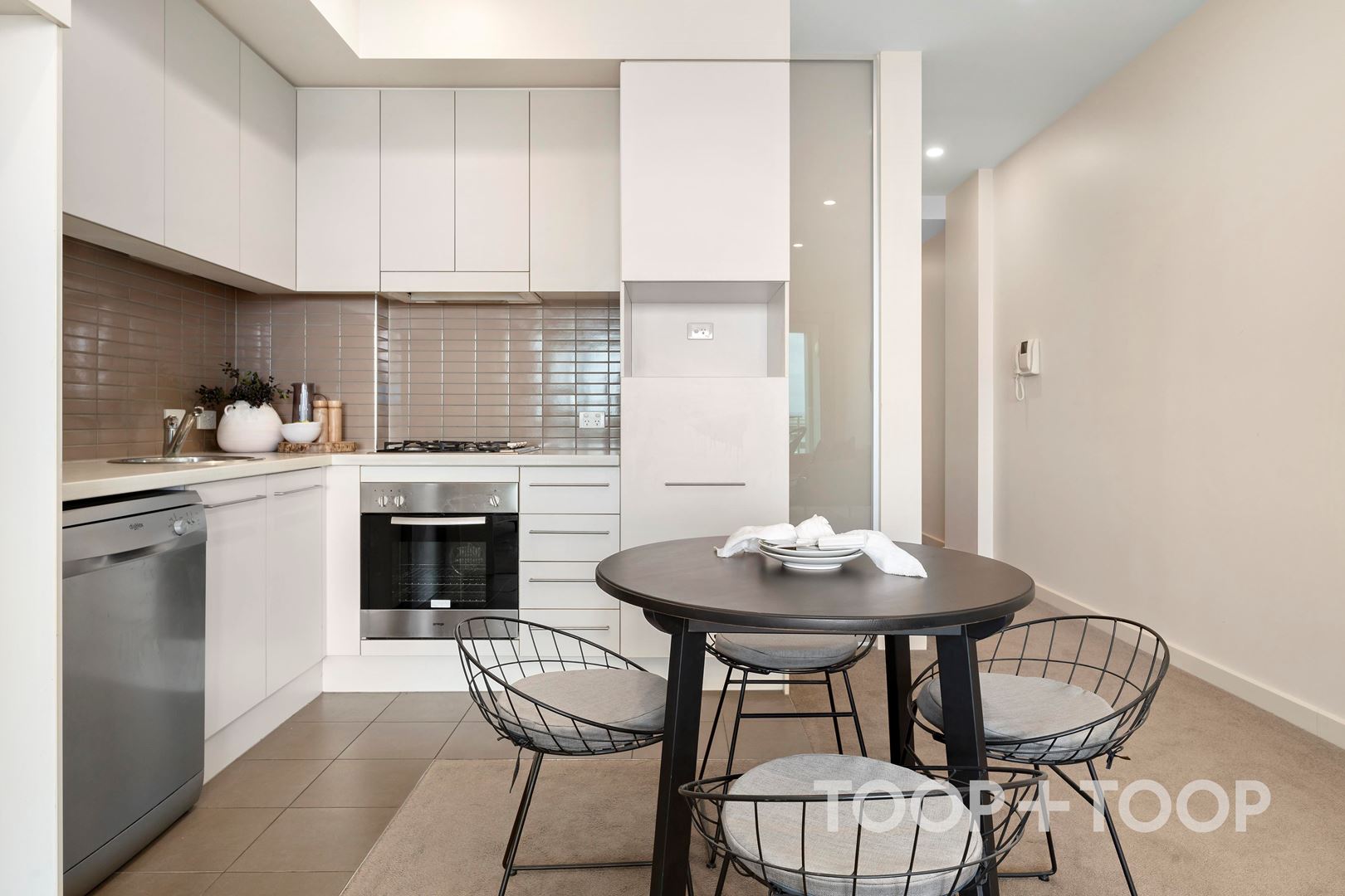 614 / 1-2 Tarni Court, New Port SA 5015, New Port - Thumbnail 5
