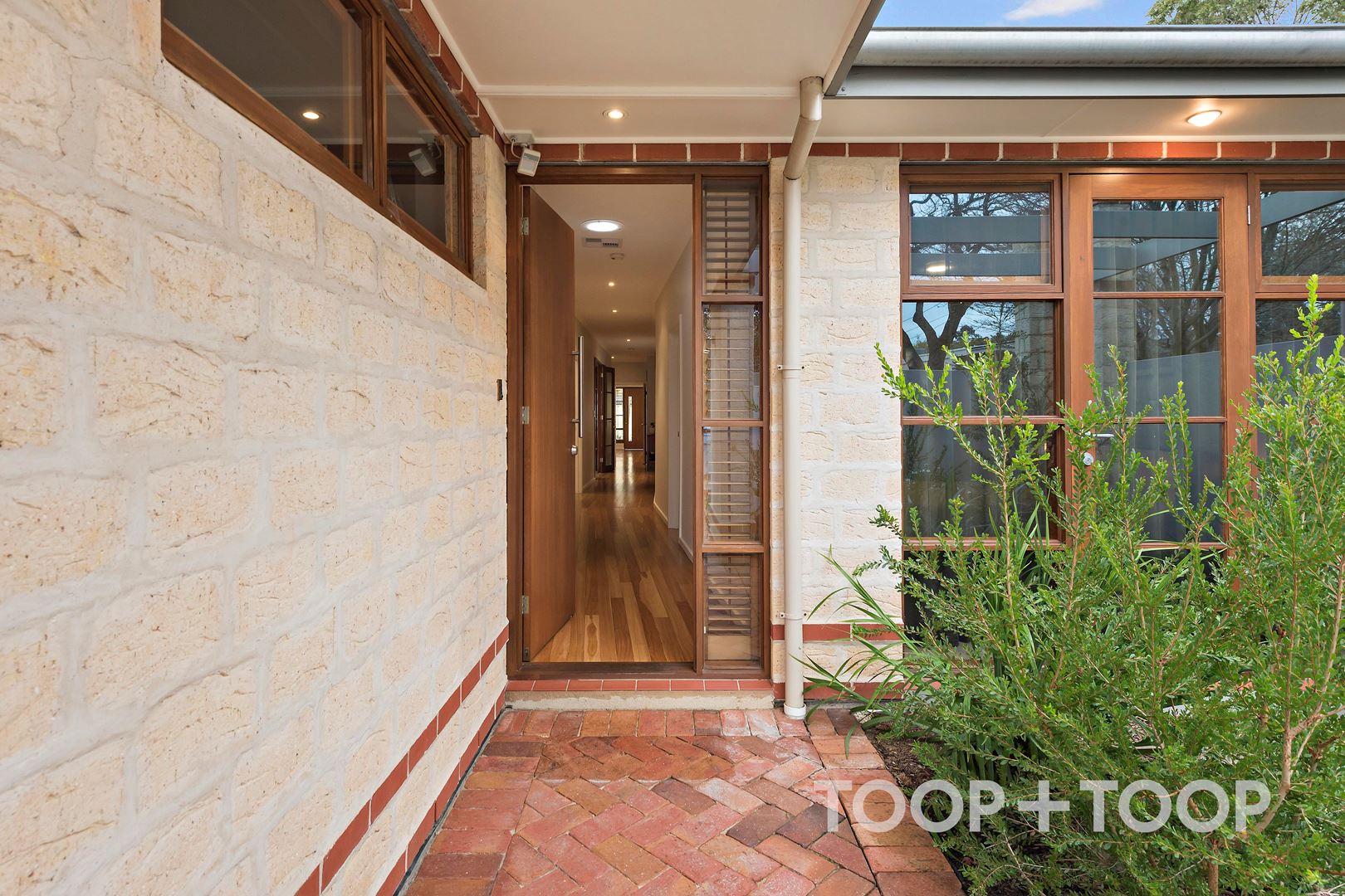 2D North Terrace, Highgate SA 5063, Highgate - Thumbnail 2
