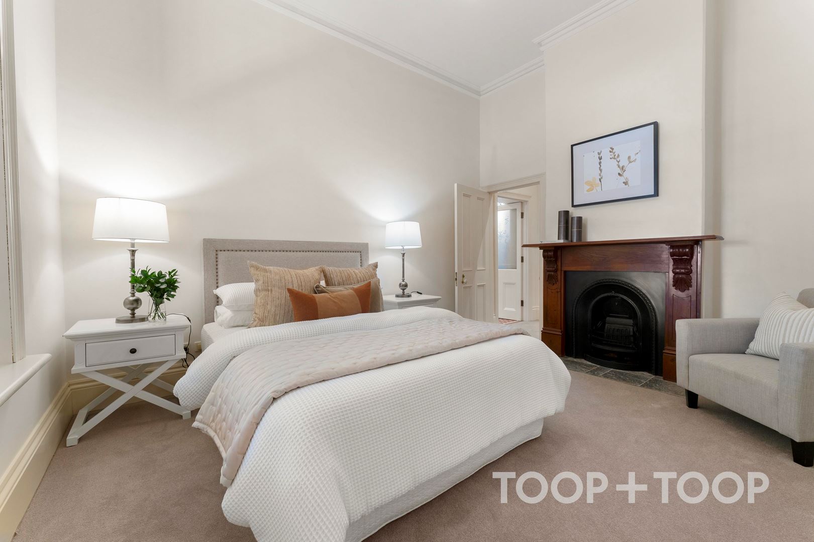 86 Gordon Road, Prospect SA 5082, Prospect - Thumbnail 2