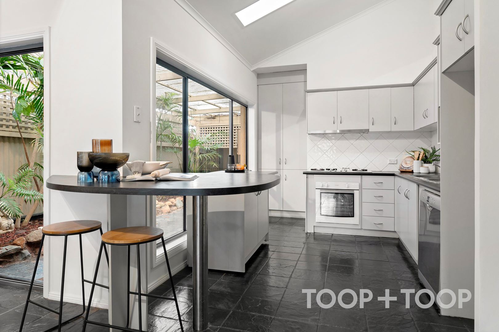 2B Bolingbroke Avenue, Devon Park SA 5008, Devon Park - Thumbnail 4