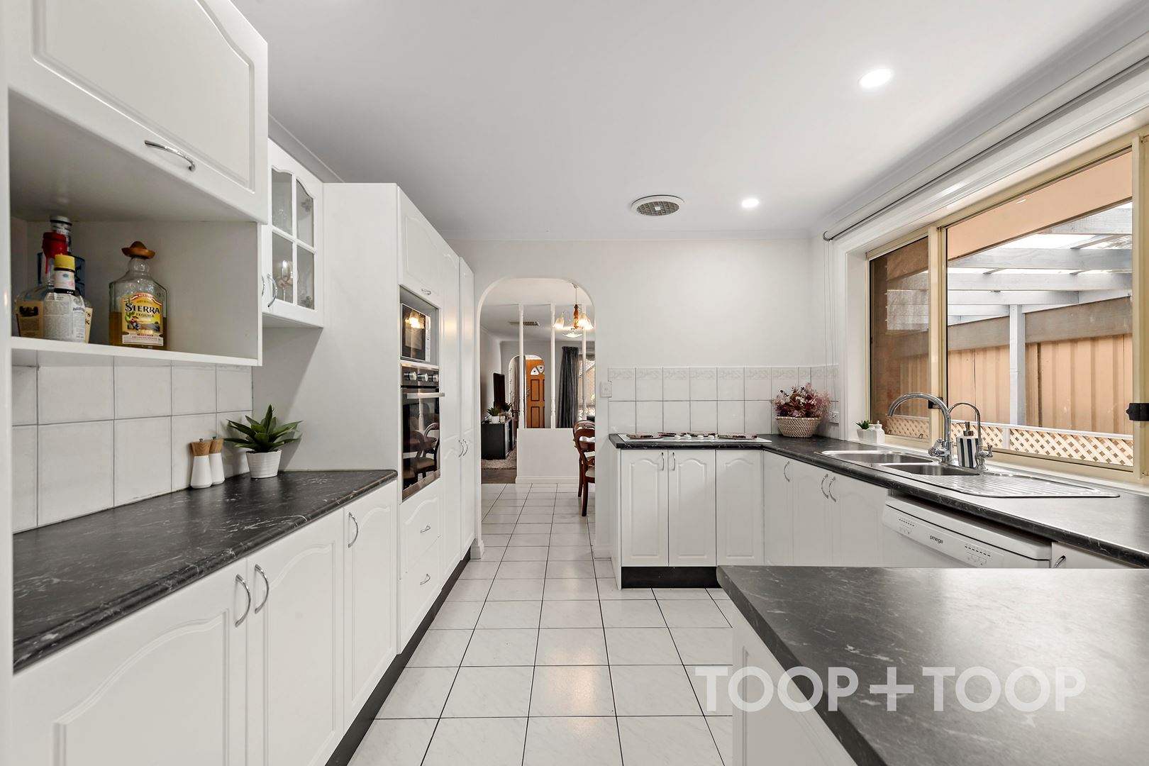 6 Burnley Grove, Mitchell Park SA 5043, Mitchell Park - Thumbnail 8