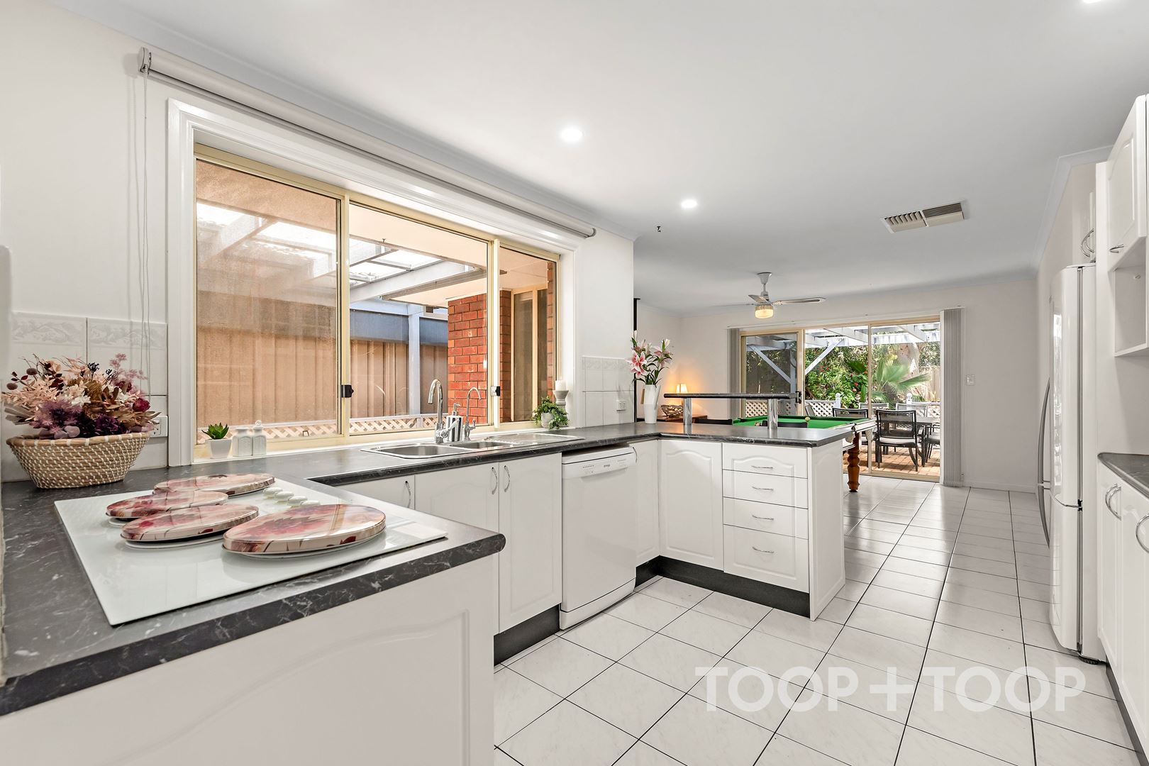 6 Burnley Grove, Mitchell Park SA 5043, Mitchell Park - Thumbnail 7