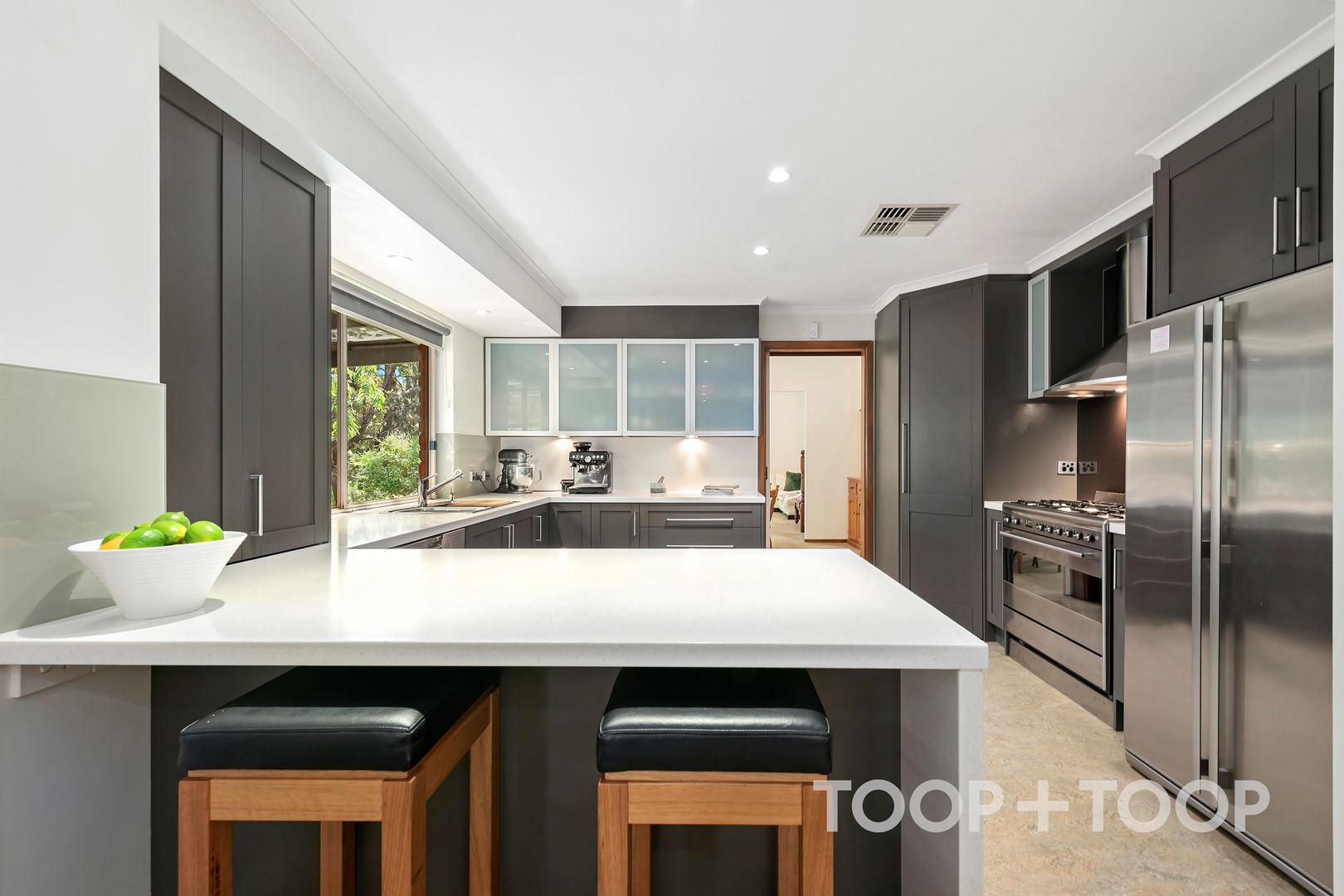 10 Kennion Court, Wynn Vale SA 5127, Wynn Vale - Thumbnail 3