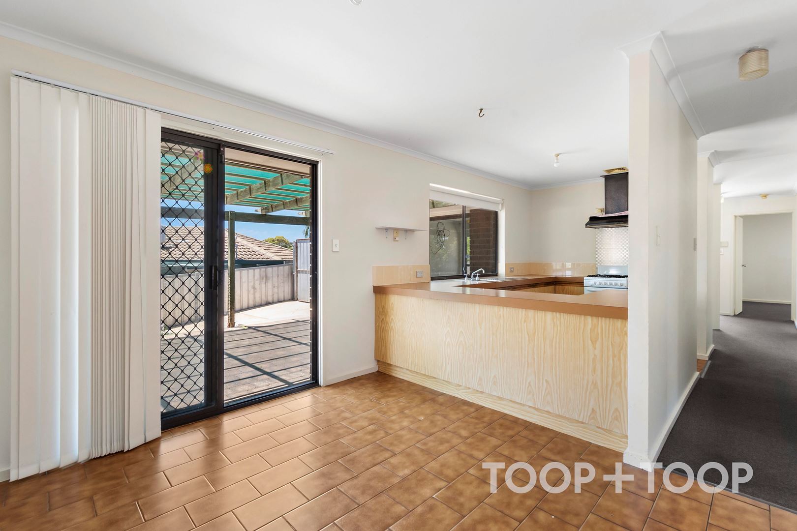 3 Cashel Court, Huntfield Heights SA 5163, Huntfield Heights - Thumbnail 3