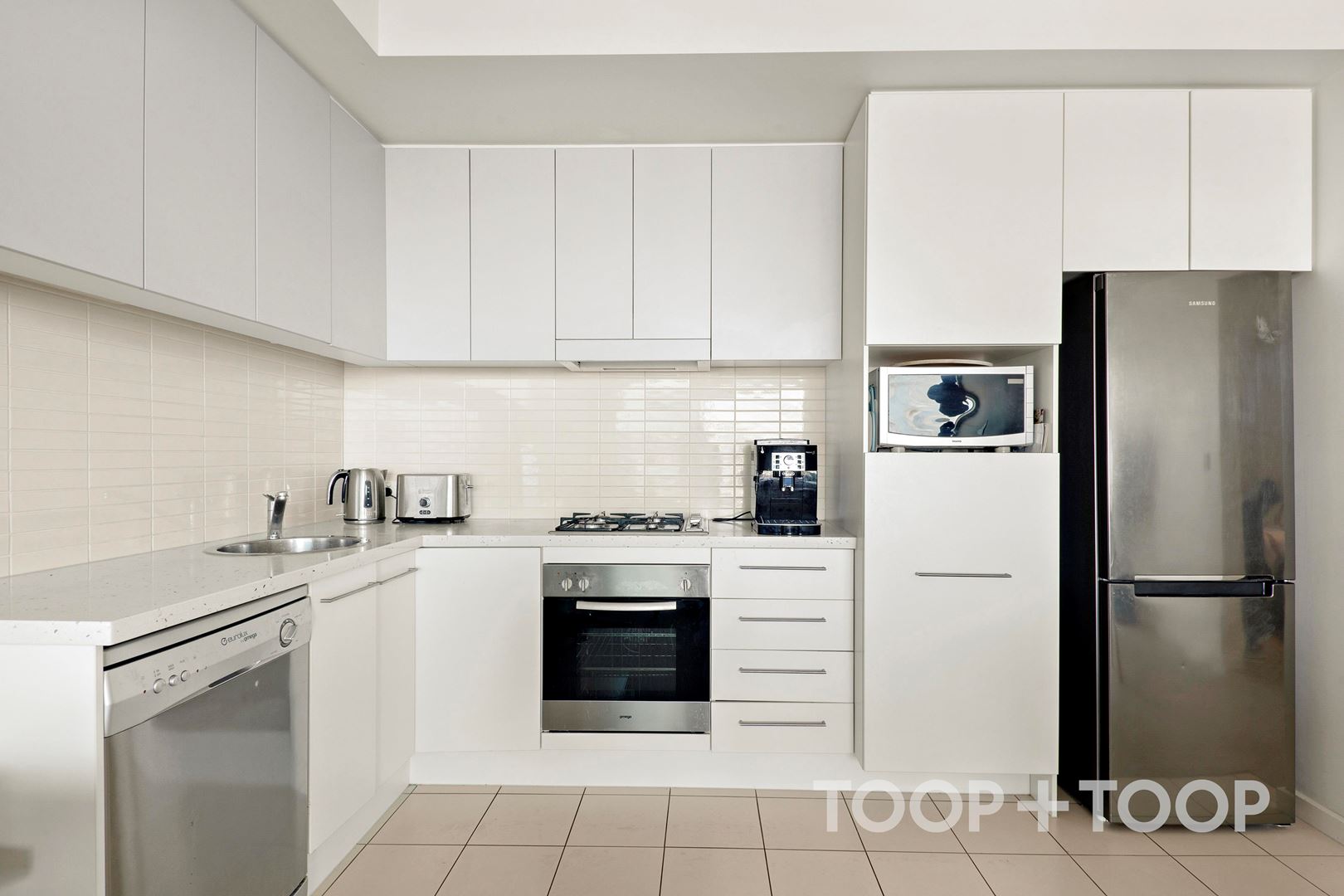 601 / 1 Tarni Court, New Port SA 5015, New Port - Thumbnail 3
