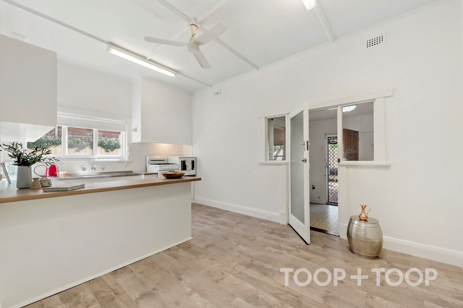 3 Rugless Terrace, Glenelg East SA 5045 - TOOP+TOOP