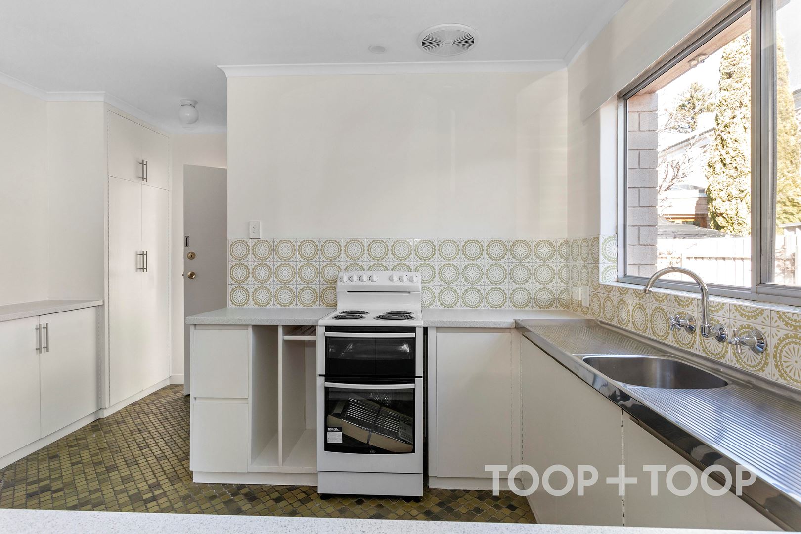 2 / 1 Oxford Street,Hackney SA 5069, Hackney - Thumbnail 5