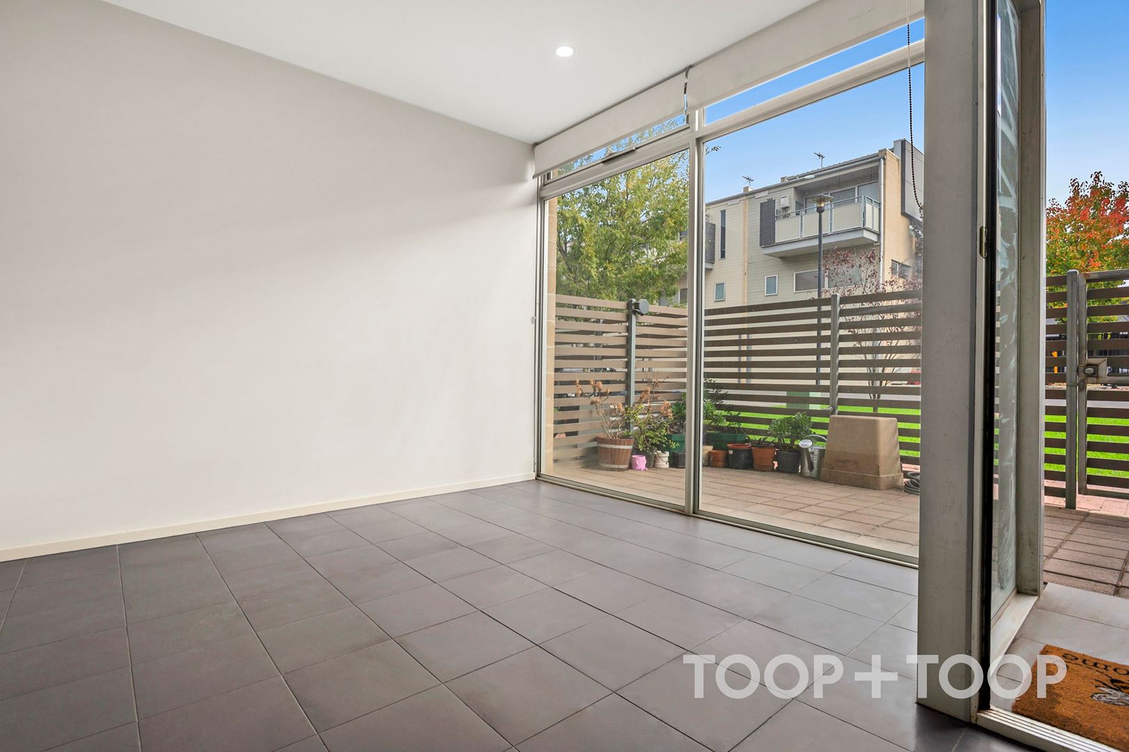 20 Godfrey Street, Port Adelaide SA 5015, Port Adelaide - Thumbnail 2