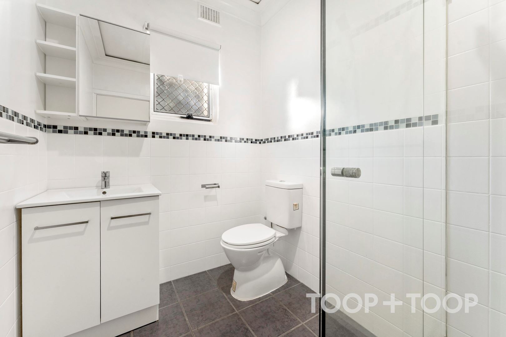2 / 8 Oldsmobile Terrace, Dudley Park SA 5008, Dudley Park - Thumbnail 4