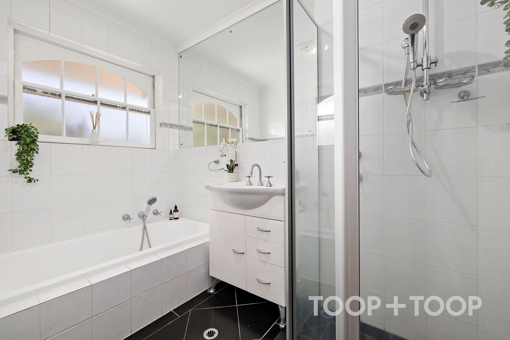 16 Yurilla Drive, Bellevue Heights SA 5050, Bellevue Heights - Thumbnail 8