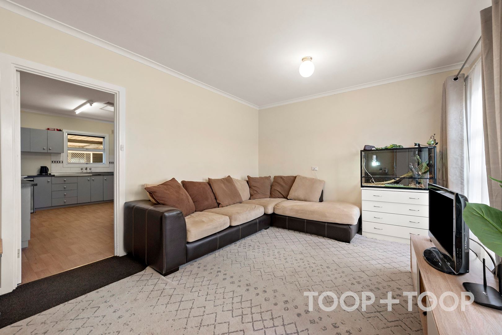6 Duntroon Crescent, Taperoo SA 5017, Taperoo - Thumbnail 4