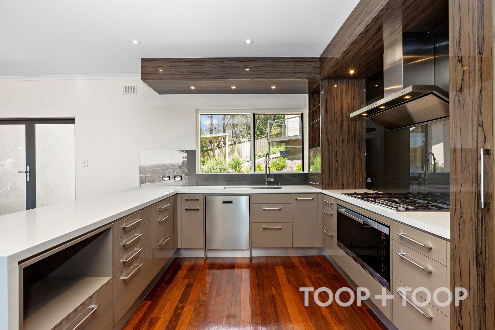 12 Adamson Avenue,Belair SA 5052, Belair - Thumbnail 8