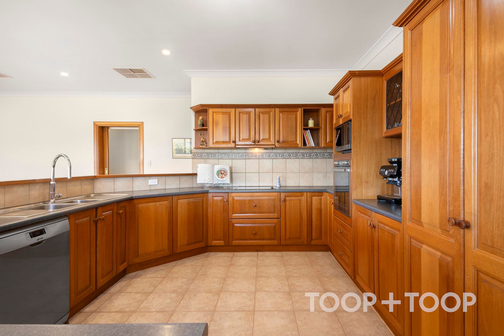 7 Port Lincoln Boulevard, Pasadena SA 5042, Pasadena - Thumbnail 5