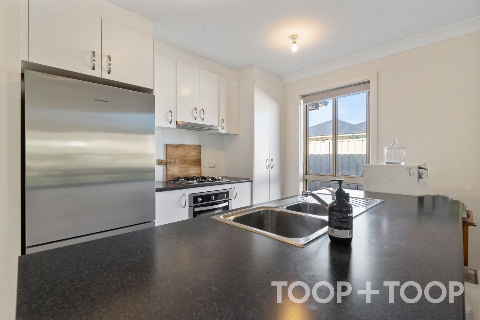 6 Matthews Street,Strathalbyn SA 5255, Strathalbyn - Thumbnail 5