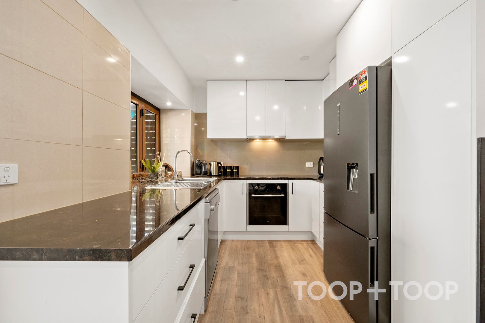 2 Hawick Street, Valley View SA 5093, Valley View - Thumbnail 5