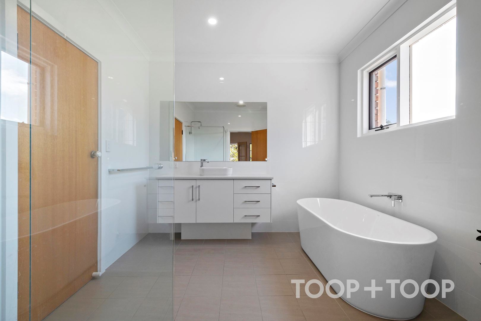 97b Edward Street,Norwood SA 5067, Norwood - Thumbnail 4