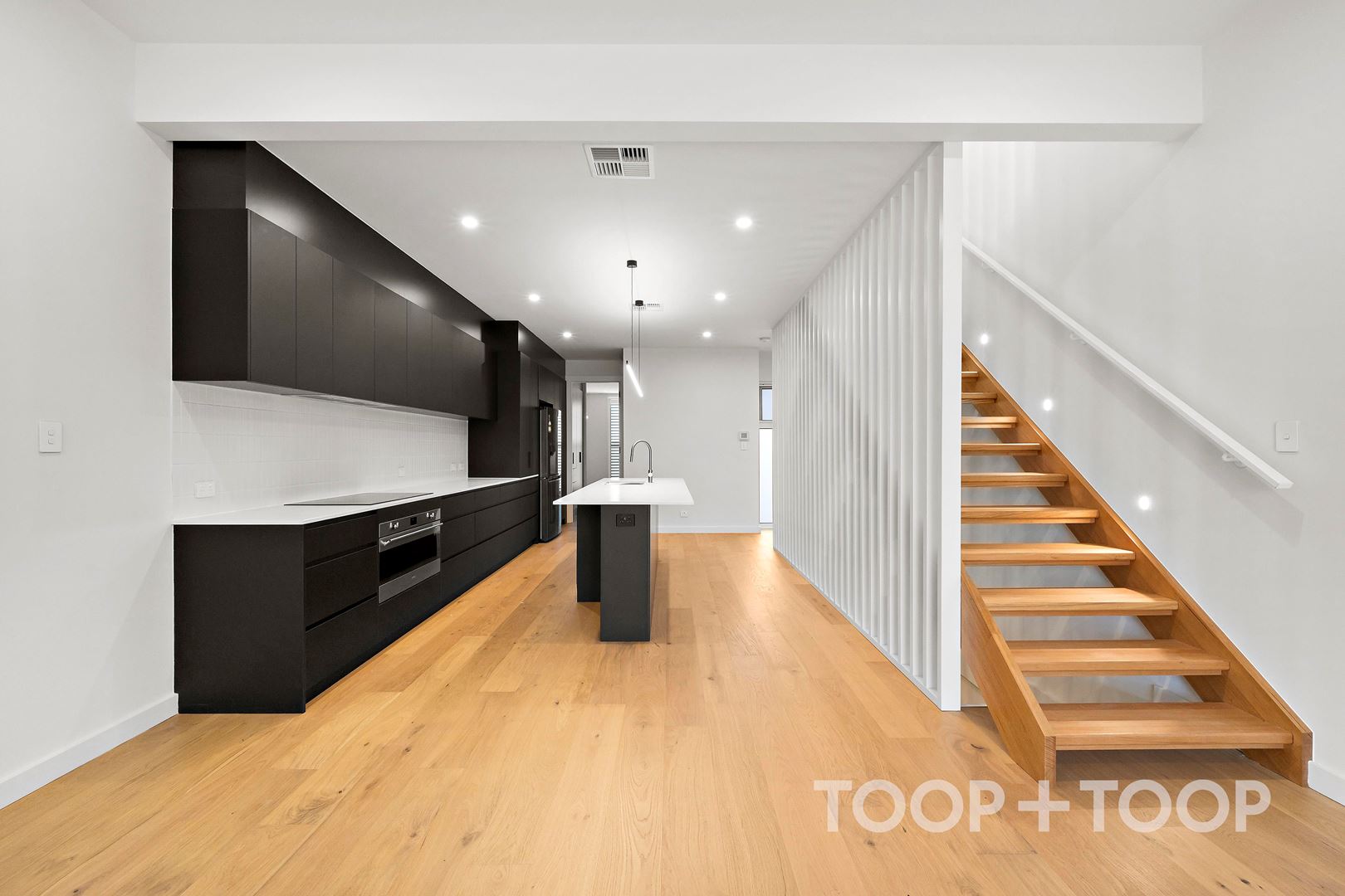 5B Junction Lane,Mile End SA 5031, Mile End - Thumbnail 2