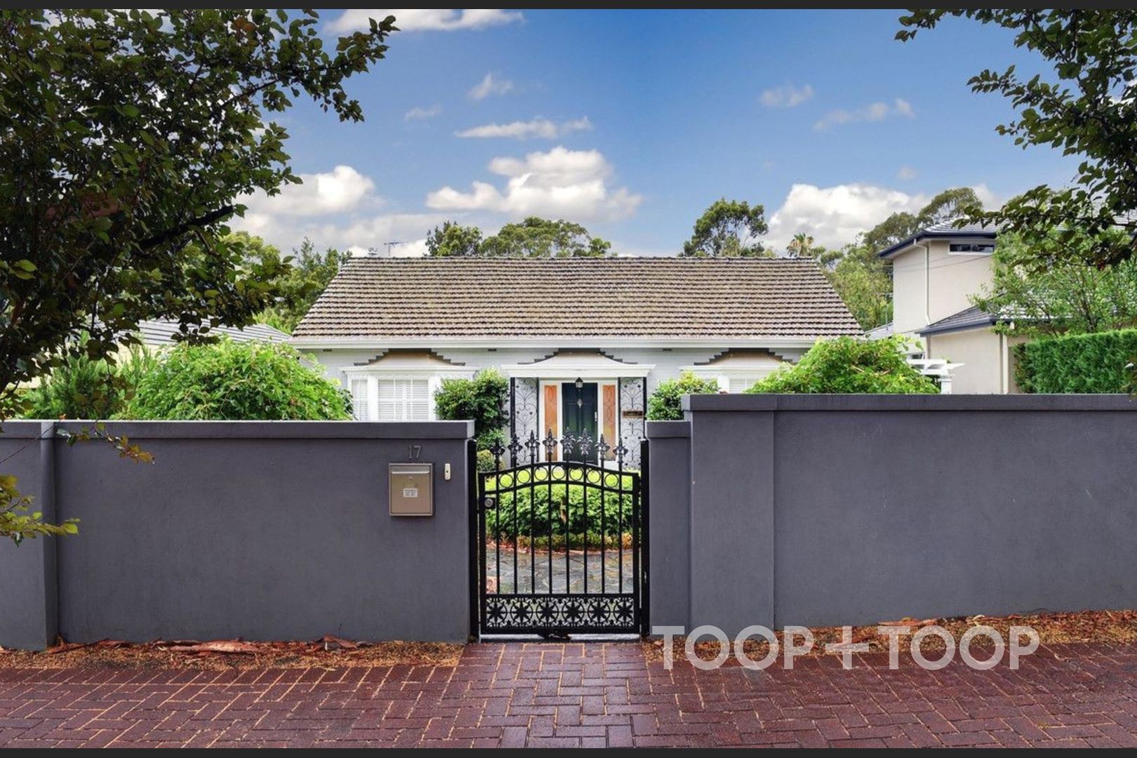 17 Garden Avenue,Burnside SA 5066, Burnside - Thumbnail 2