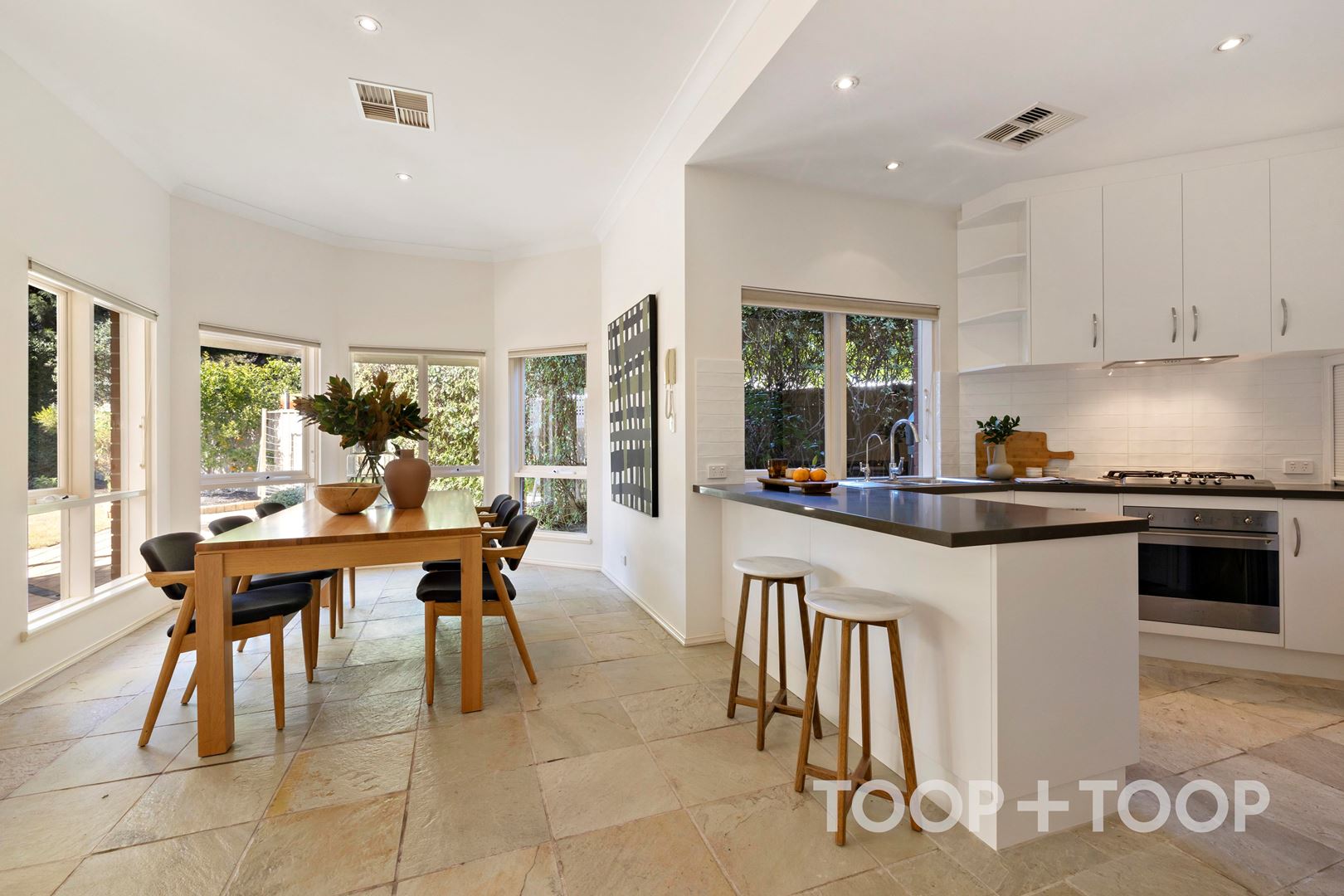 16 Kitchener Avenue,Dulwich SA 5065, Dulwich - Thumbnail 2