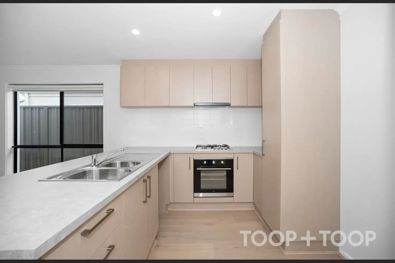 27a Edgecombe Road,Davoren Park SA 5113, Davoren Park - Thumbnail 2