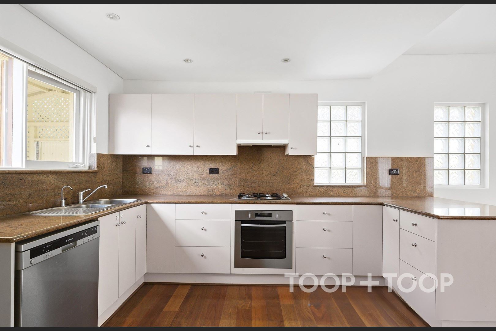 20A Robert Street,Glenelg South SA 5045, Glenelg South - Thumbnail 2
