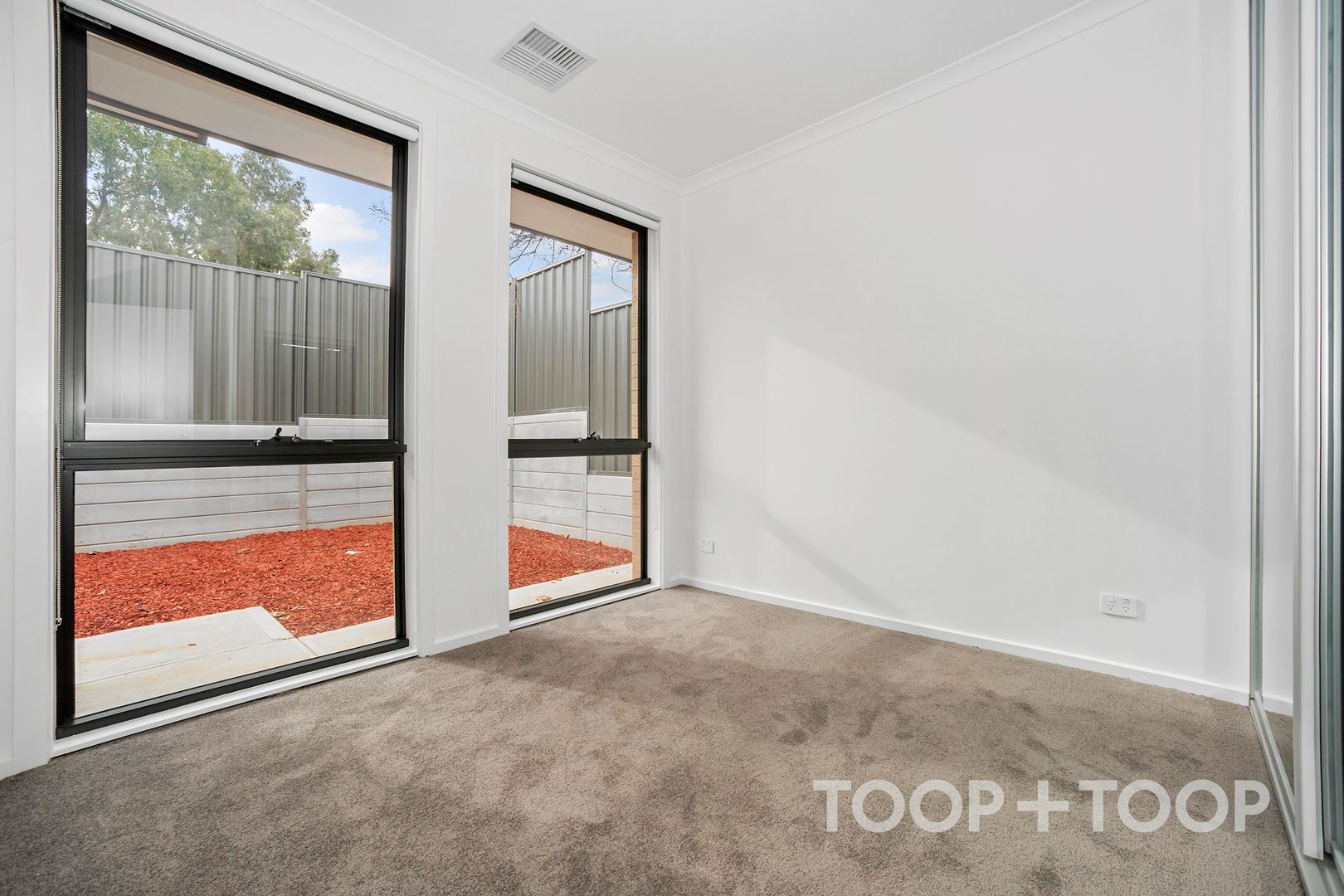 1 / 64 Collins Parade,Hackham SA 5163, Hackham - Thumbnail 7