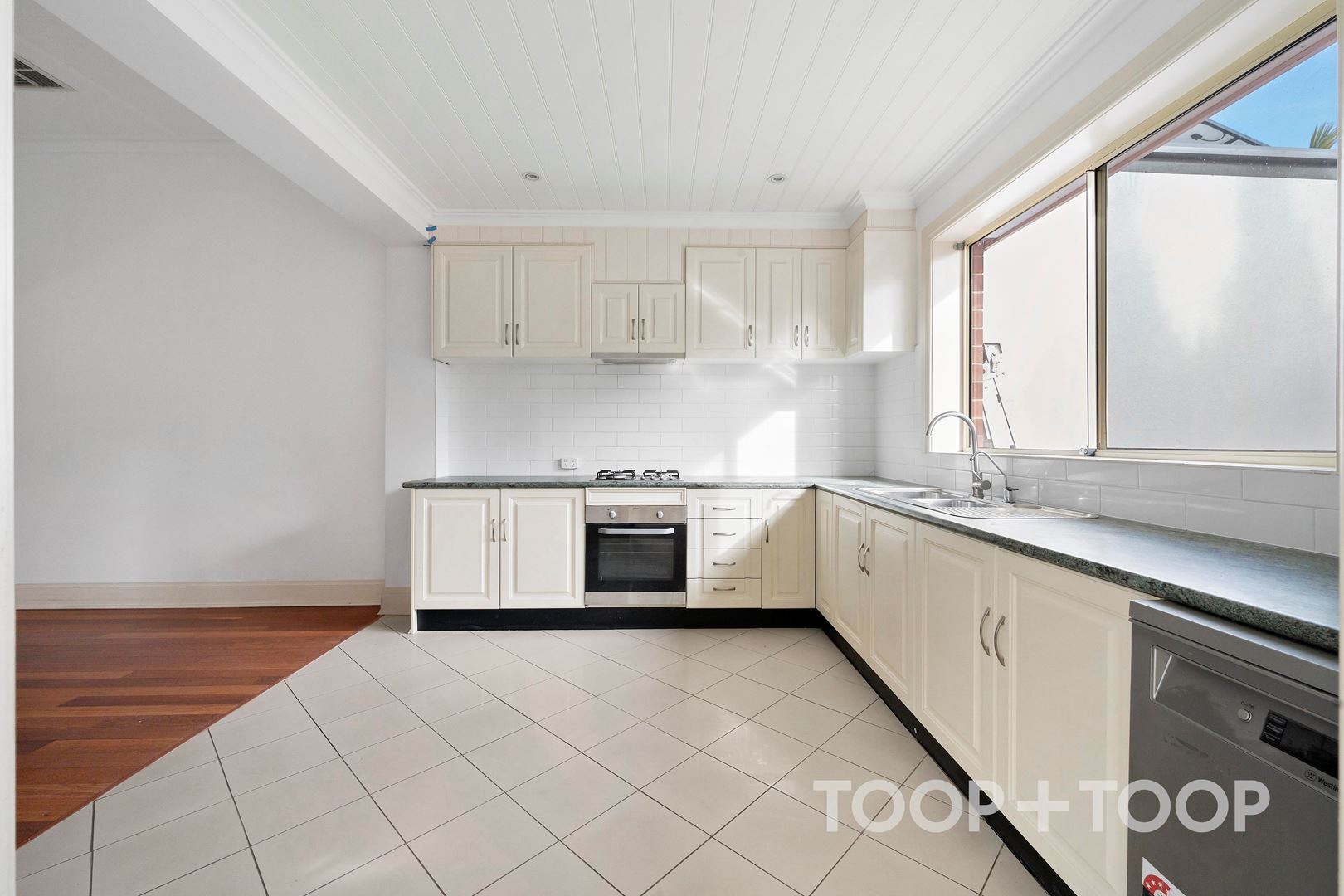 21 Henry Street,Norwood SA 5067, Norwood - Thumbnail 6