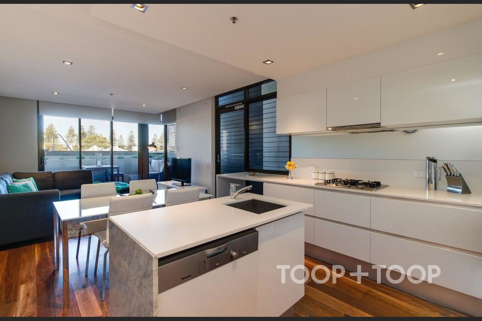 126 / 344 Seaview Road,Henley Beach SA 5022, Henley Beach - Thumbnail 2