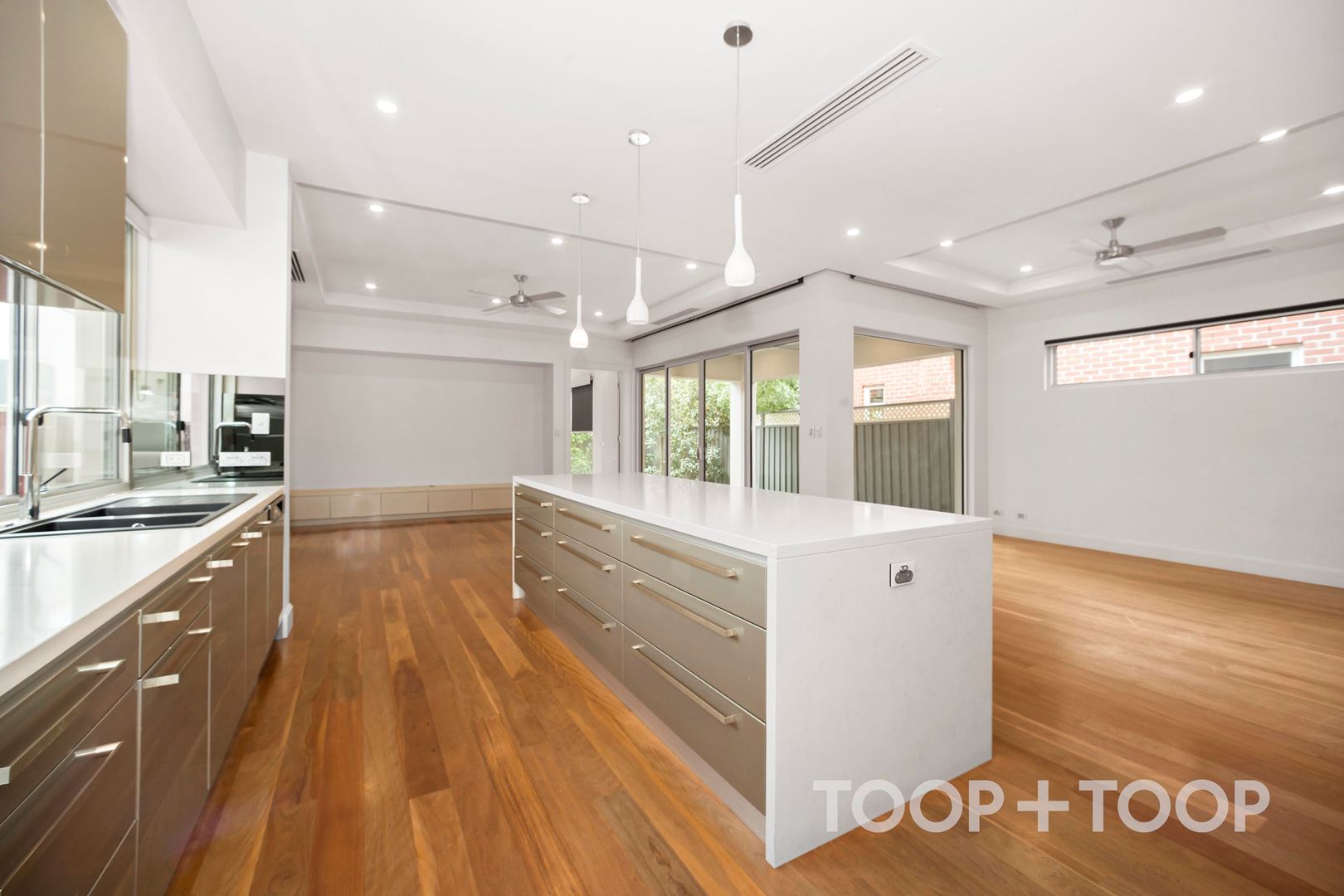 24B Eighth Avenue,St Peters SA 5069, St Peters - Thumbnail 3