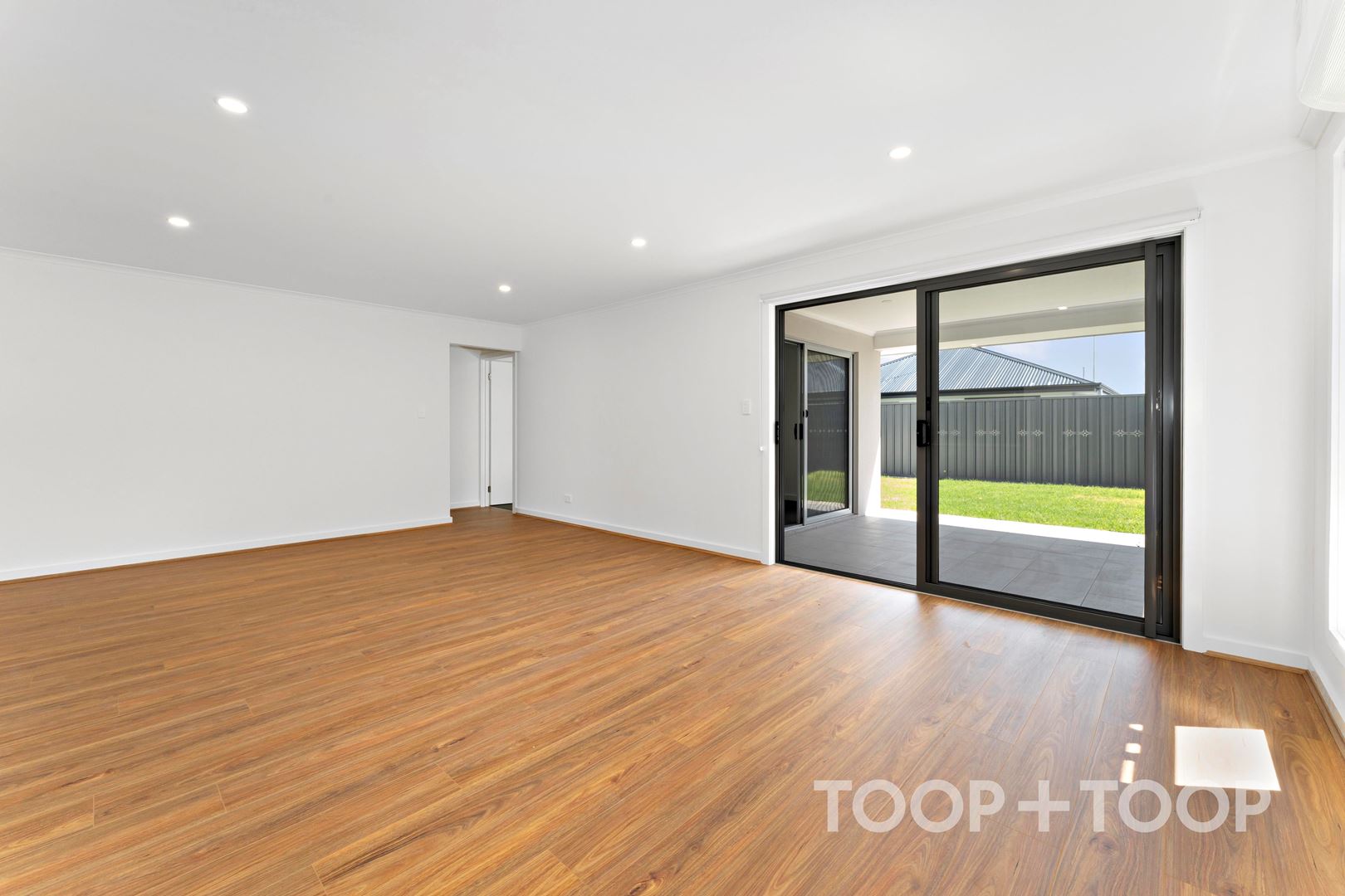 25 Knight Court,Munno Para Downs SA 5115, Munno Para Downs - Thumbnail 2