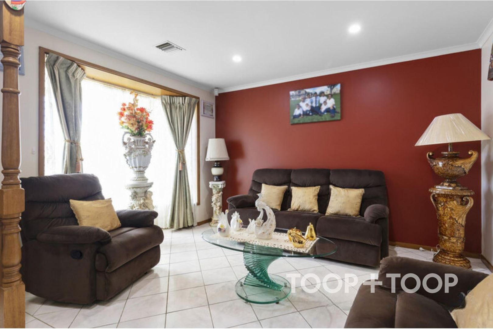 11 Gilchrist Close,Greenwith SA 5125, Greenwith - Thumbnail 2
