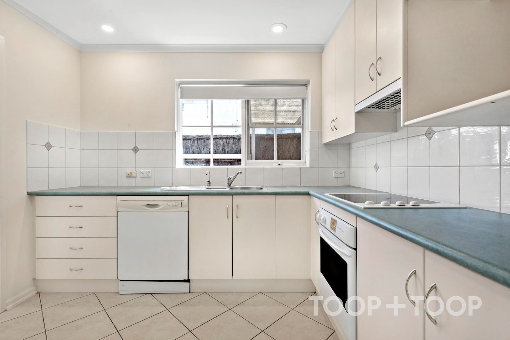 2 / 3 Farrell Street,Glenelg South SA 5045, Glenelg South - Thumbnail 4