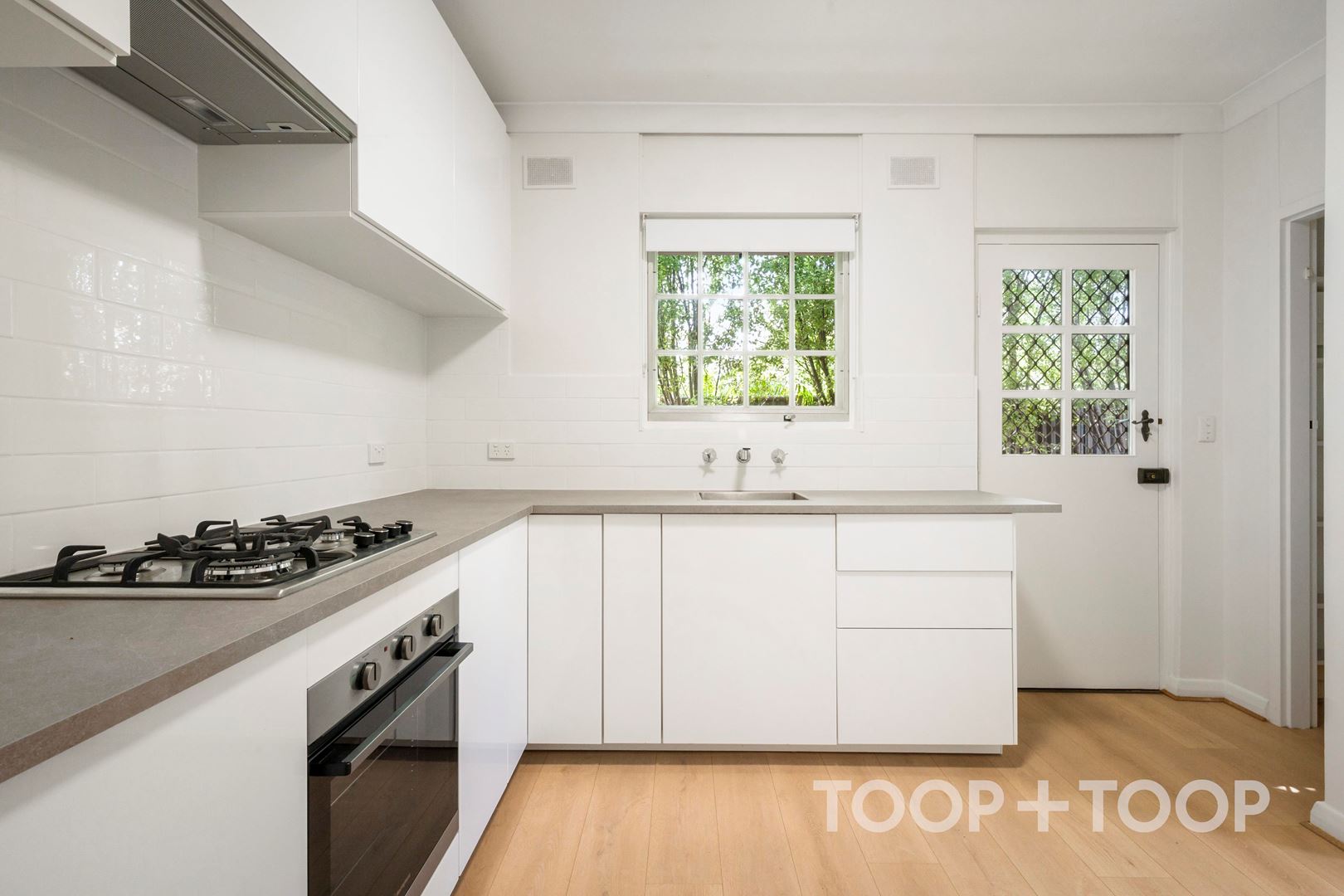 2 / 30 Balham Avenue,Kingswood SA 5062, Kingswood - Thumbnail 2