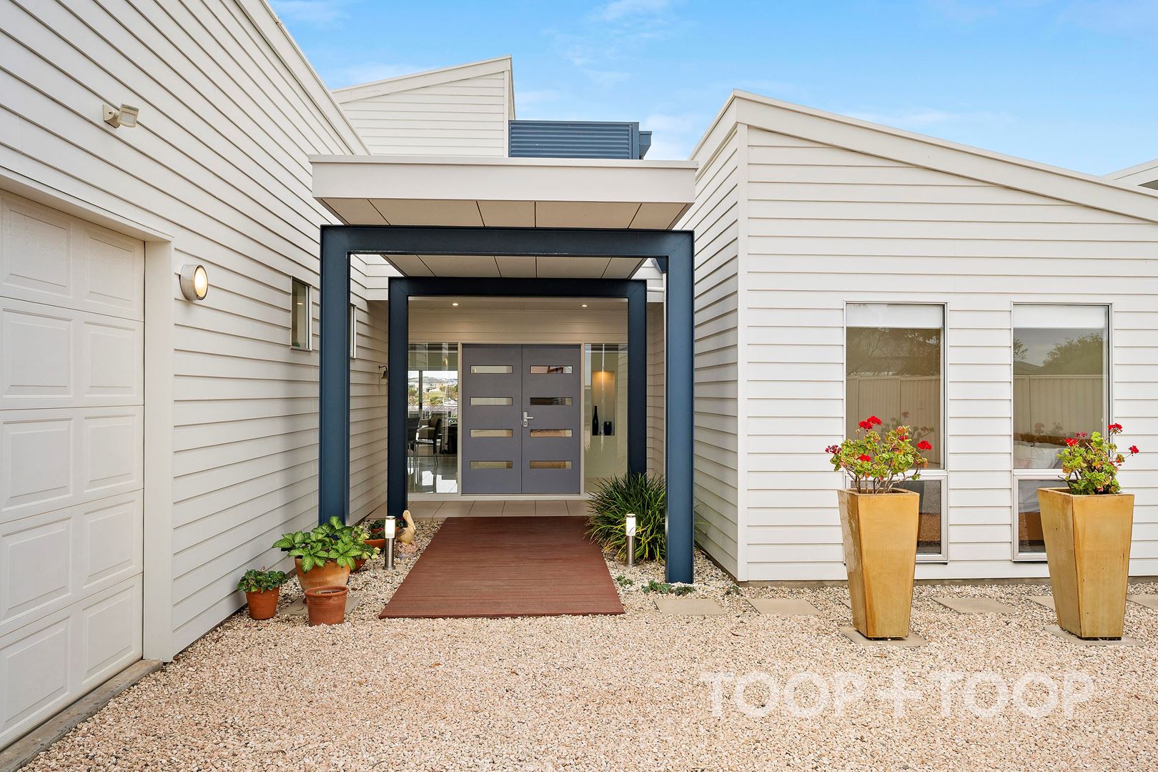 26 Arcadia Avenue, Hindmarsh Island SA 5214, Hindmarsh Island - Thumbnail 2