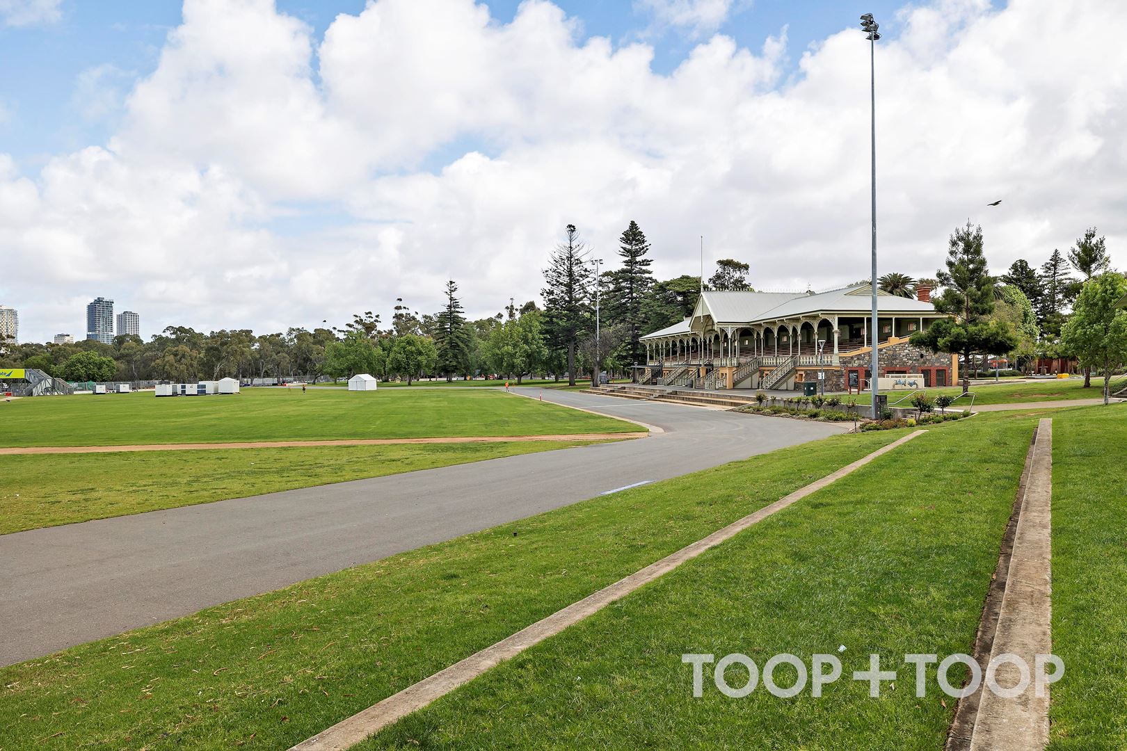 92 Hewitt Avenue, Toorak Gardens SA 5065, Toorak Gardens - Thumbnail 7