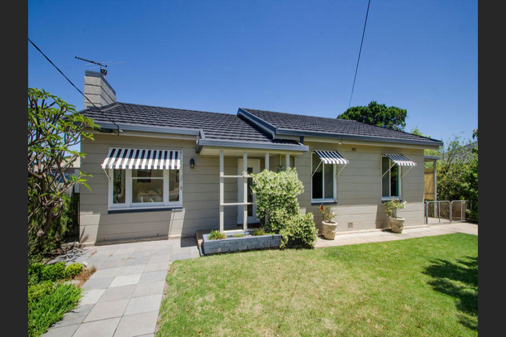 17 Leane Avenue,Glenelg North SA 5045, Glenelg North - Thumbnail 2