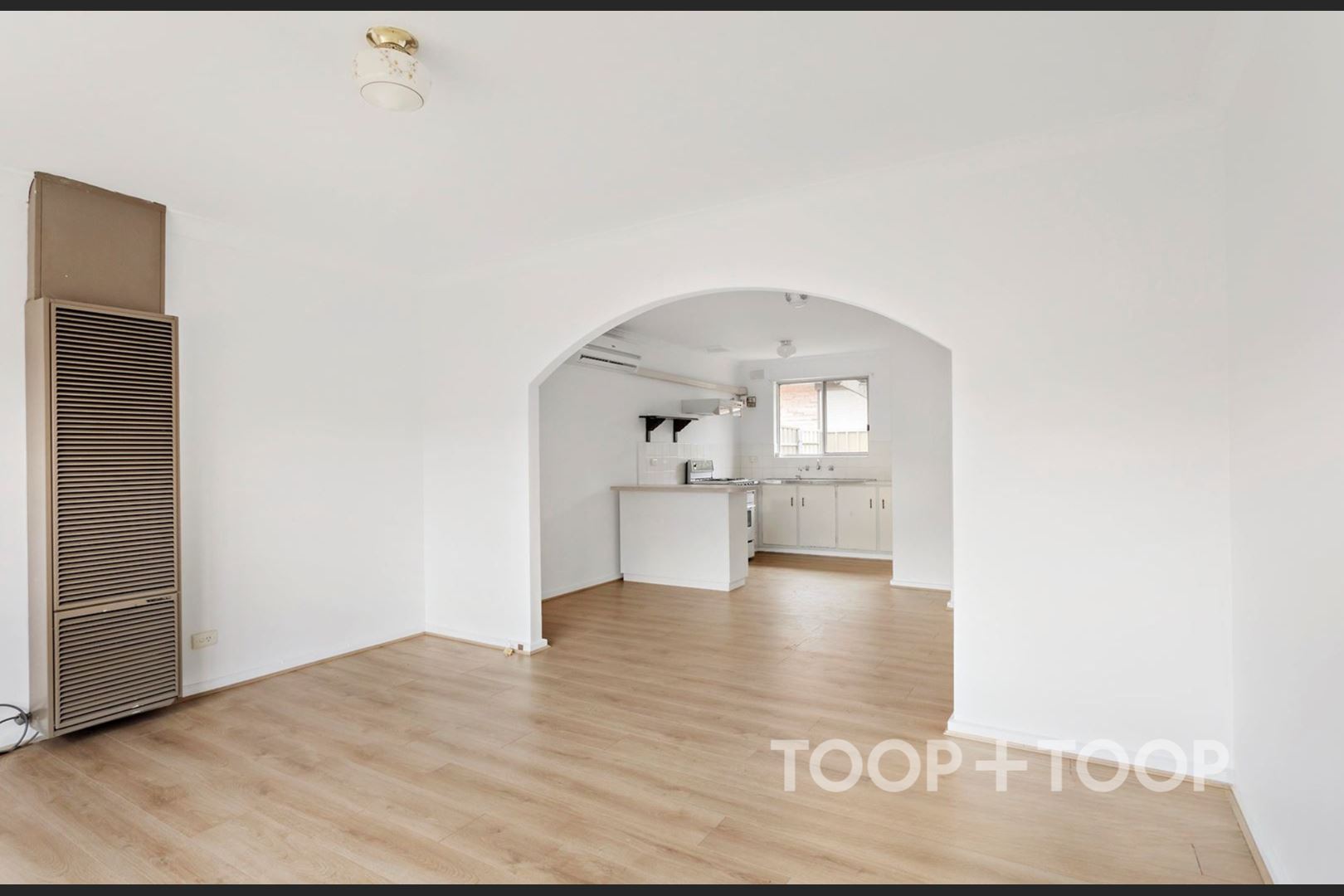 2 / 36 Cresdee Road,Campbelltown SA 5074, Campbelltown - Thumbnail 2