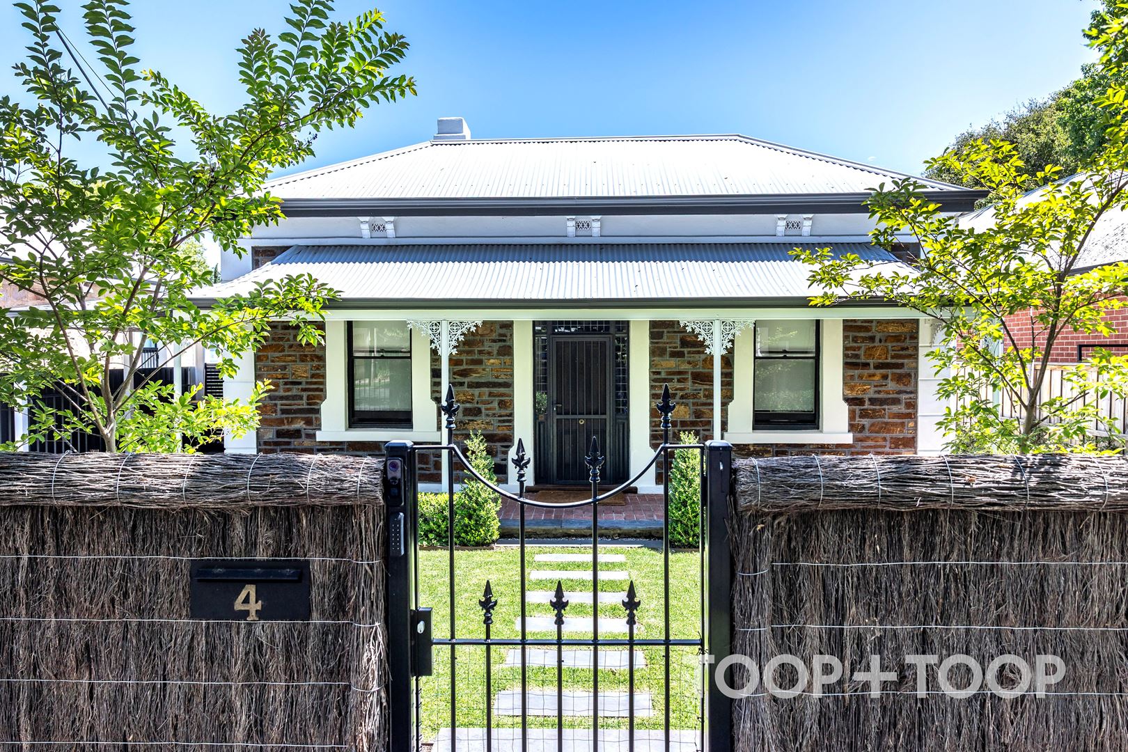 4 Magdalen Street, College Park SA 5069
