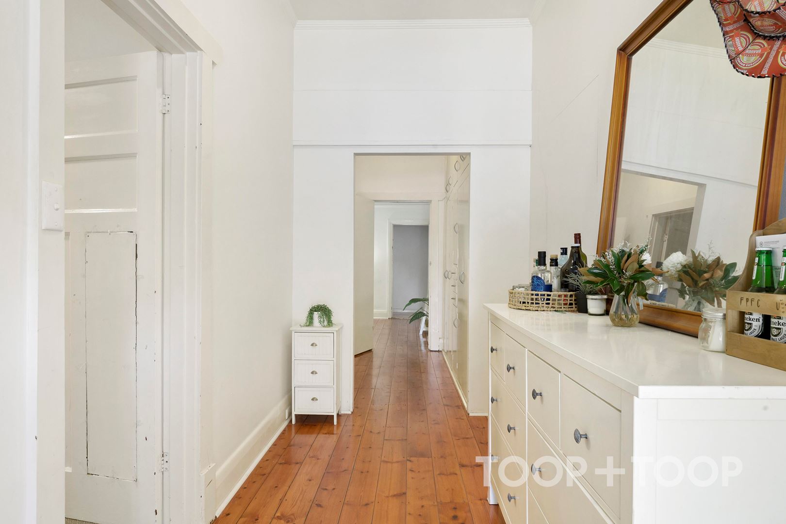 42a & 42b Alma Terrace, Seaton SA 5023, Seaton - Thumbnail 4