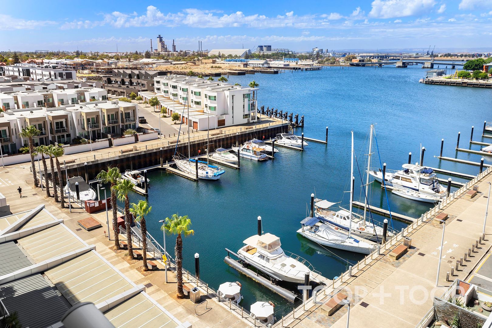 713 / 1-2 Tarni Court, New Port SA 5015, New Port - Thumbnail 2