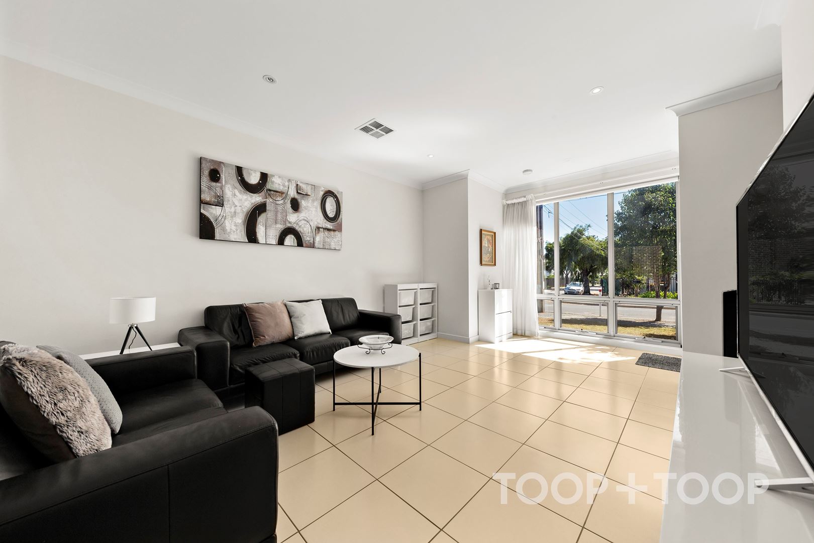 18 Shalford Terrace, Campbelltown SA 5074, Campbelltown - Thumbnail 2