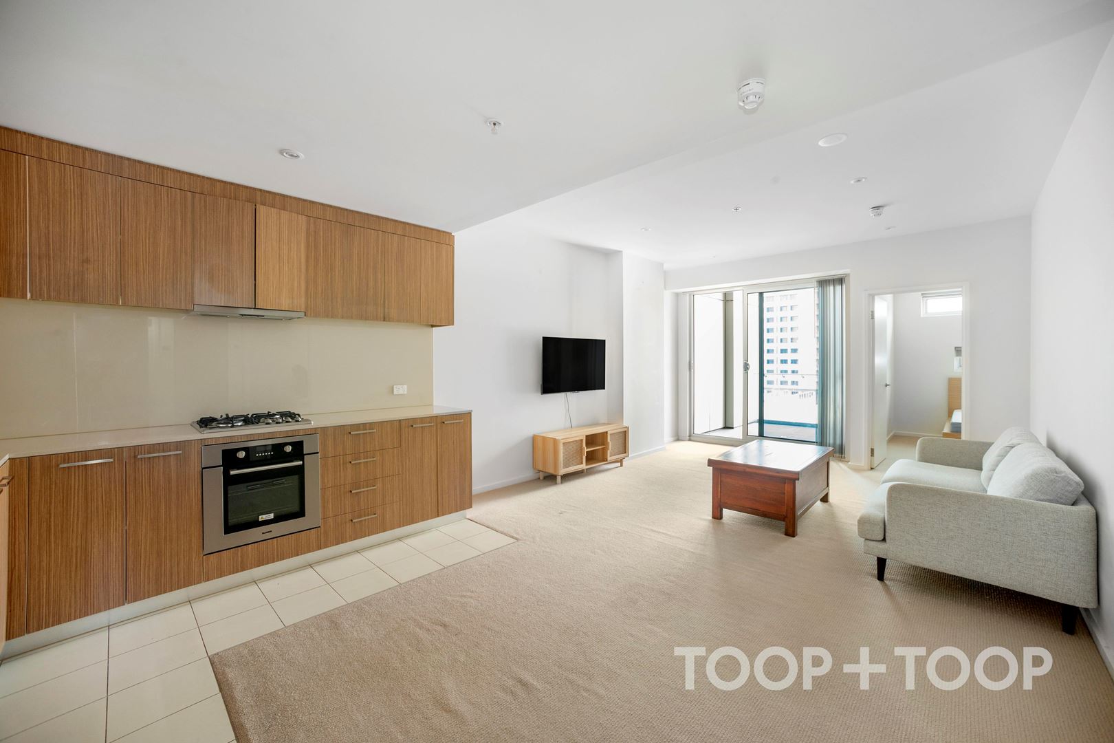 411 / 180 Morphett Street,Adelaide SA 5000, Adelaide - Thumbnail 2