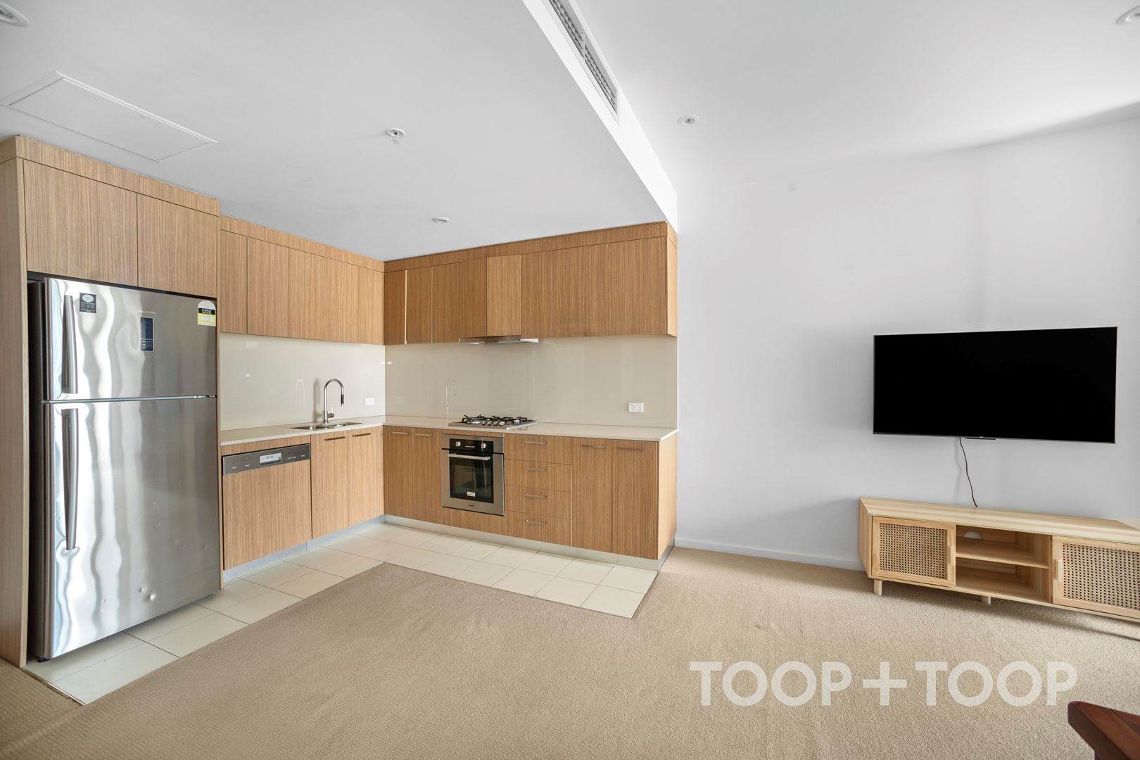 411 / 180 Morphett Street,Adelaide SA 5000, Adelaide - Thumbnail 3