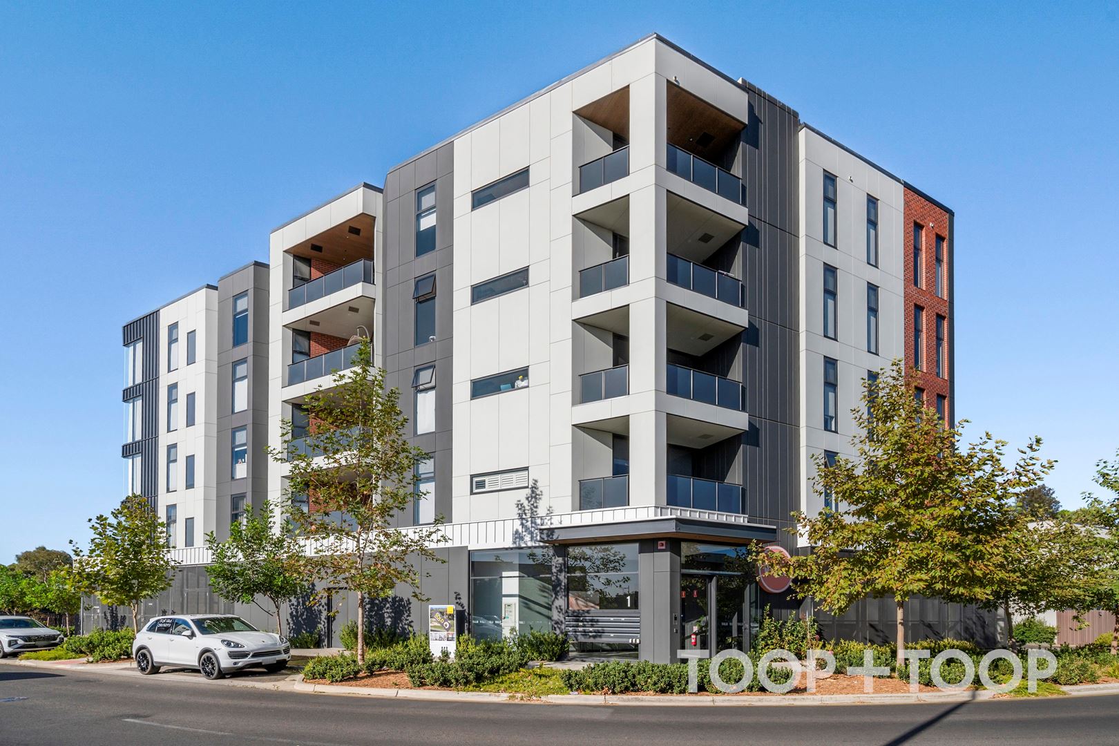 404 / 1 Troubridge Drive,West Lakes SA 5021, West Lakes - Image 1