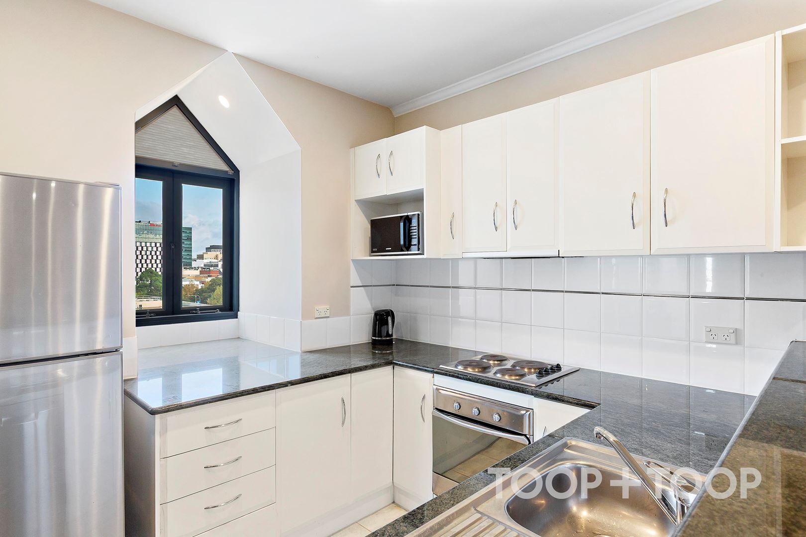 606 / 88 Frome Street, Adelaide SA 5000, Adelaide - Thumbnail 5